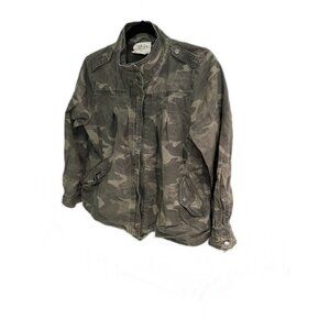 Style & Company Women’s Olive Camo Long Sleeved Zip Front Jacket Size PS